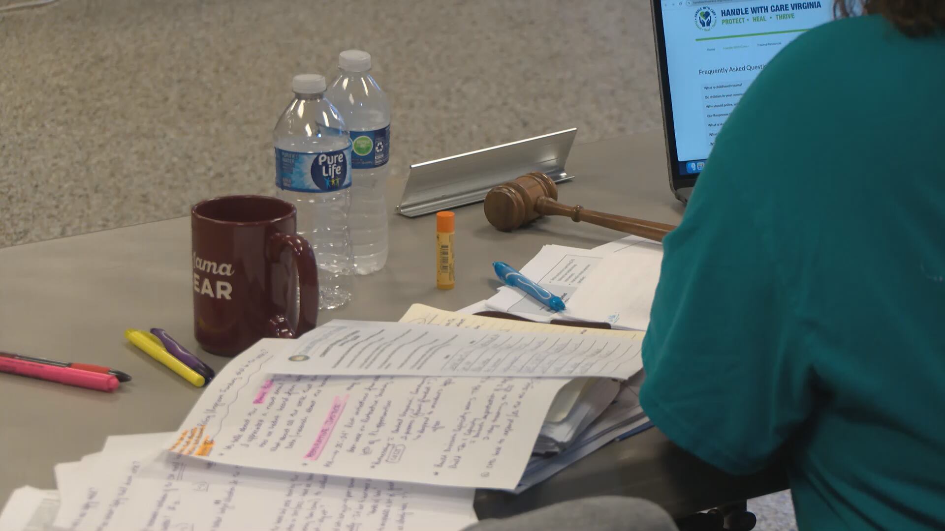 Charlottesville schools weighing security options - Vimarsana News