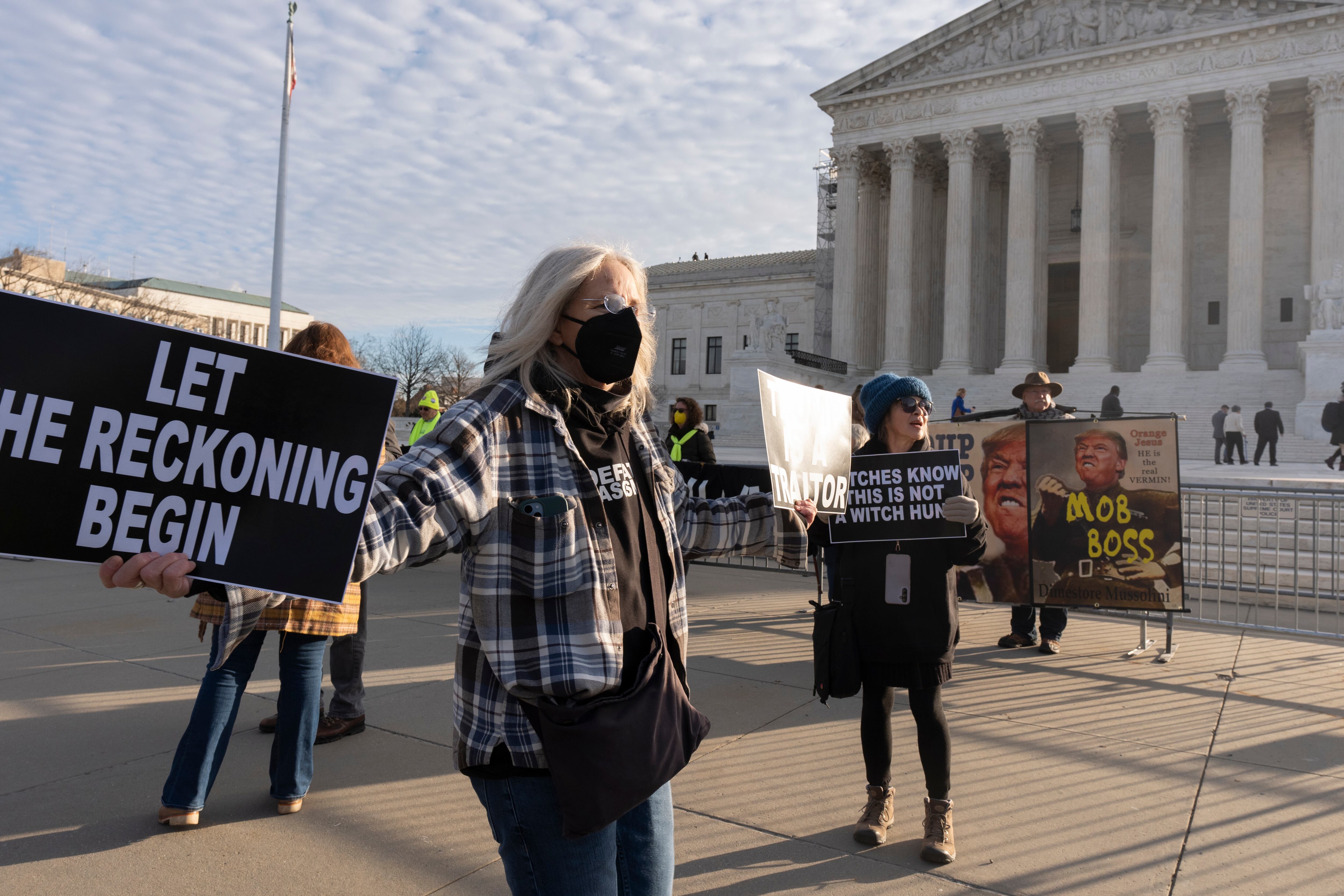 The Supreme Court sounds broadly skeptical of efforts to kick former President Donald Trump off the 2024 ballot - Vimarsana News