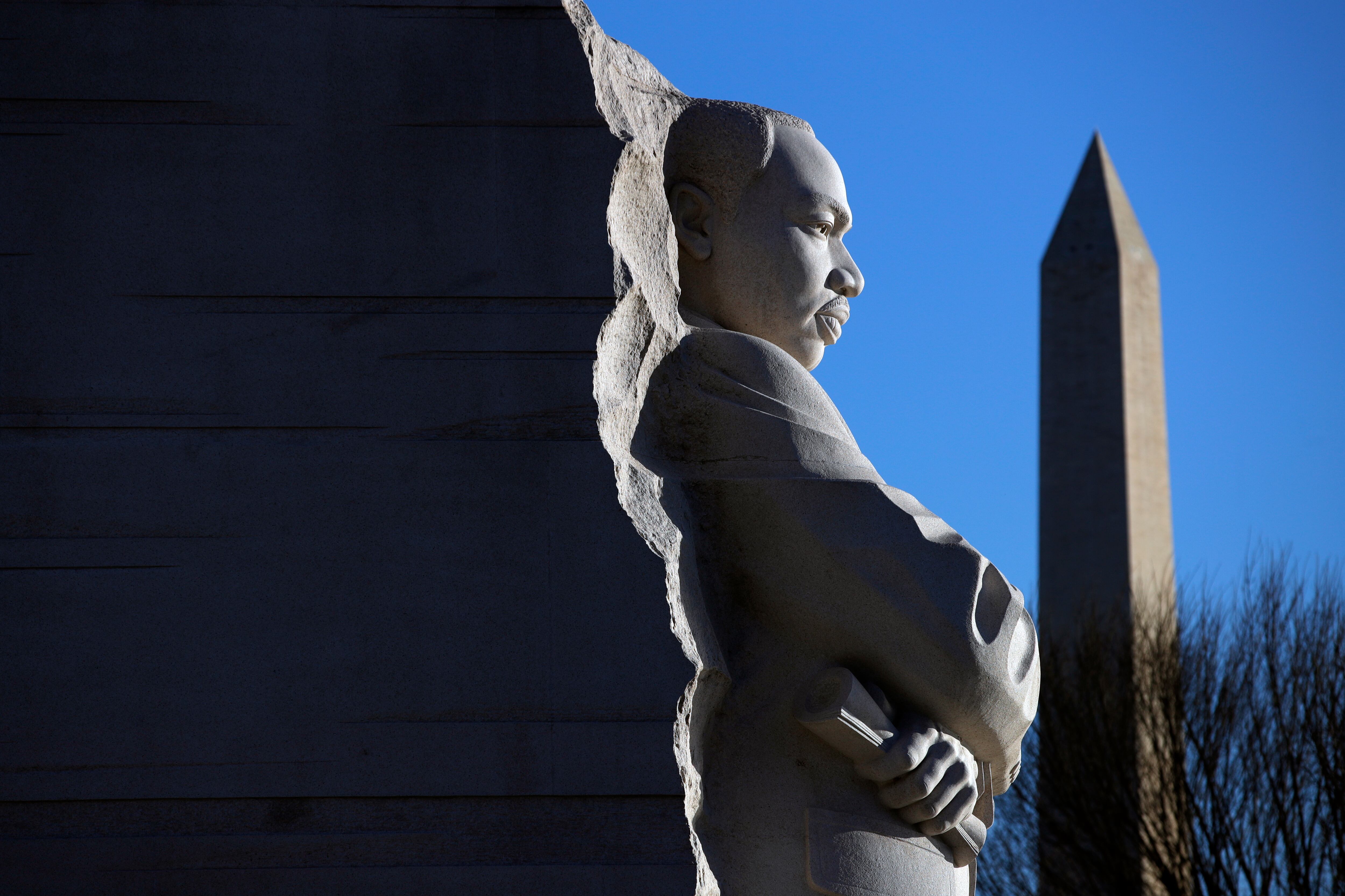 MLK Jr. holiday celebrations include acts of service and parades, but some take a political turn - Vimarsana News